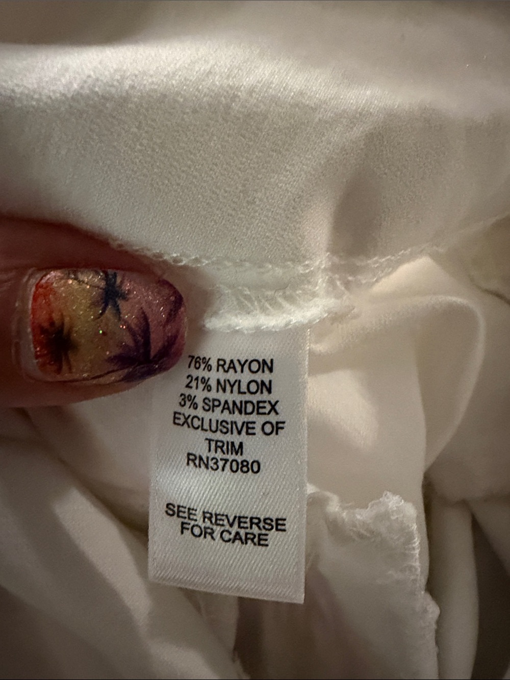Cato White Bermuda Shorts - Picture 5 of 6